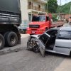 Automóvel colide contra carreta no bairro de Águas Claras, em São José