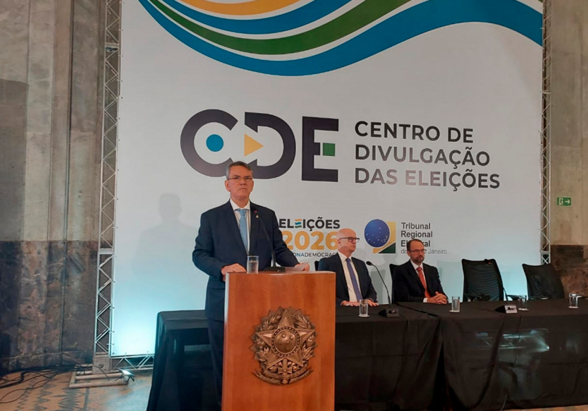 Presidente do TRE-RJ diz que 72 locais de votação mudaram por ‘segurança’